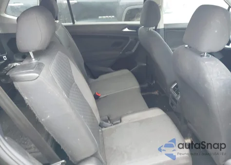 2018 Volkswagen Tiguan 2.0T S z USA, uszkodzony, nr VIN 3VV1B7AX8JM042838